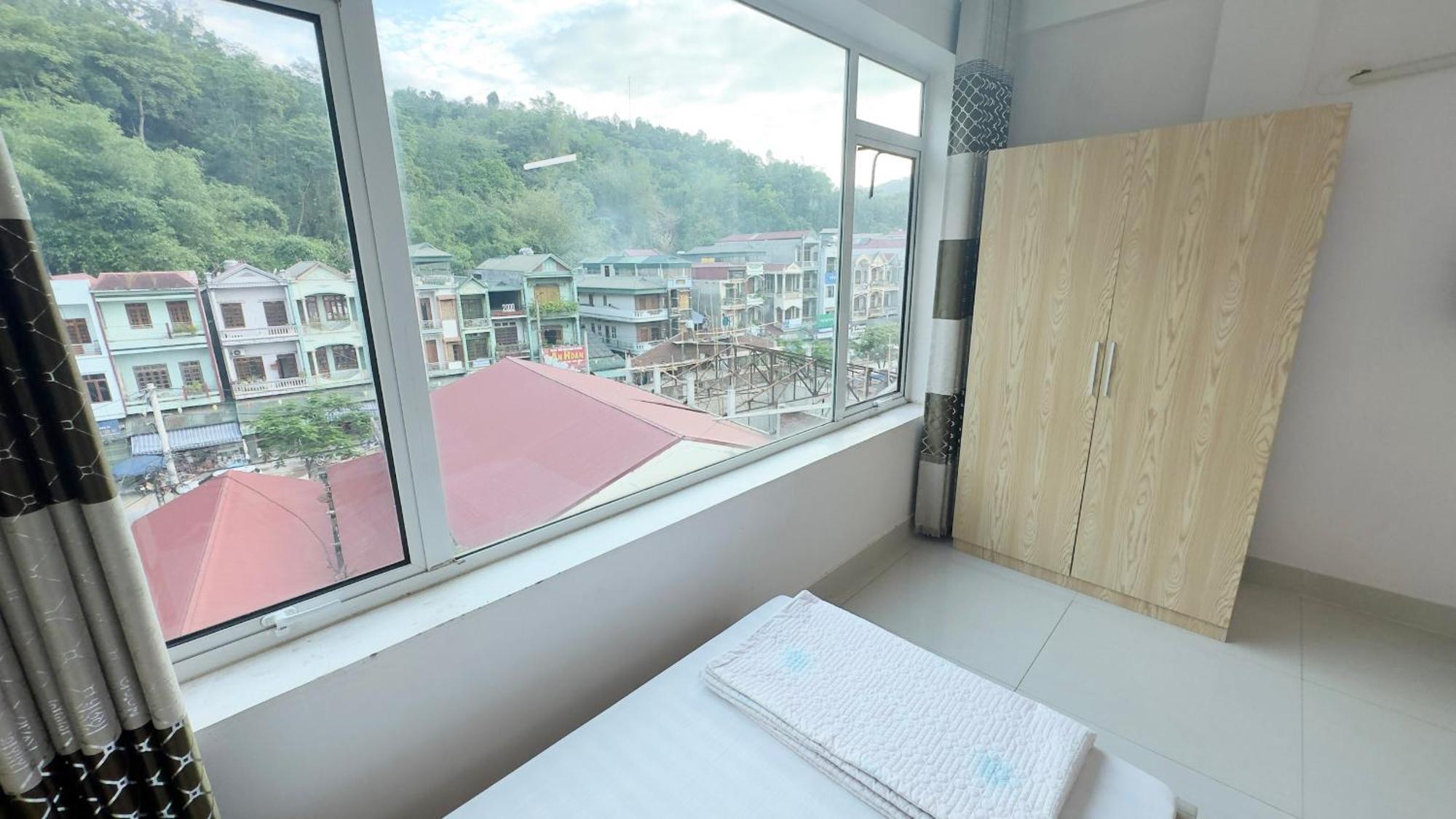 Quy Anh Hotel Bao Lac Town Kültér fotó