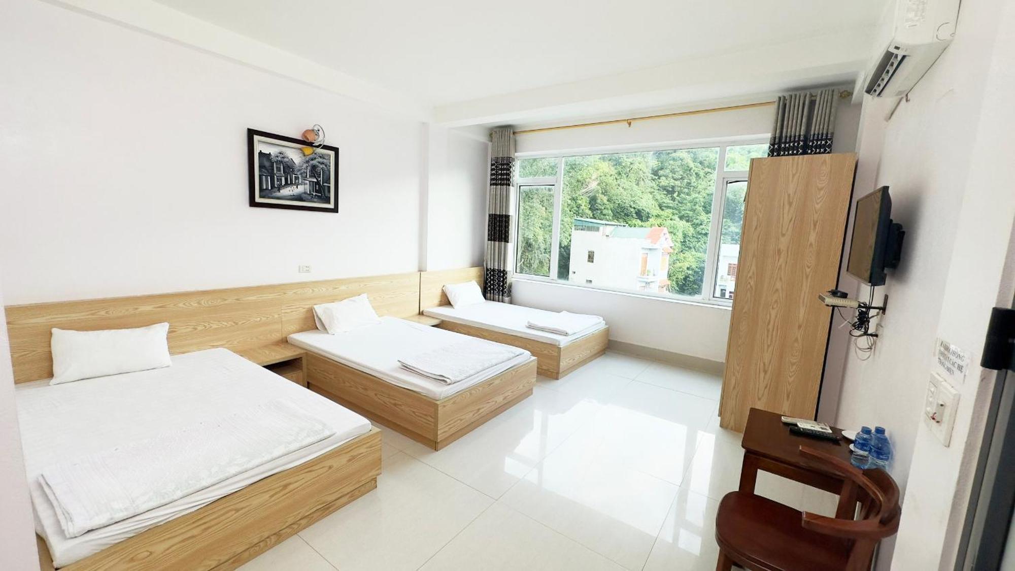Quy Anh Hotel Bao Lac Town Kültér fotó